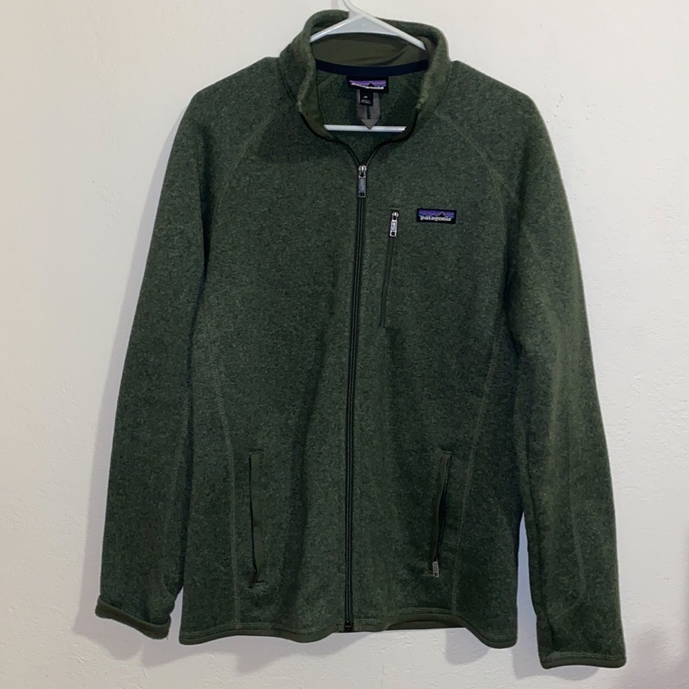 Men’s Patagonia zip up sweater